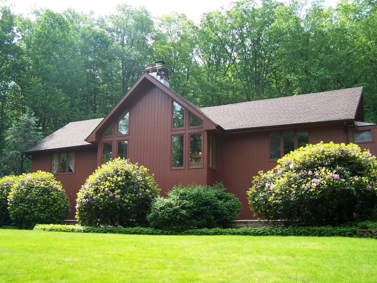 26 Woods Path Lane, Sugarloaf in Sugarloaf