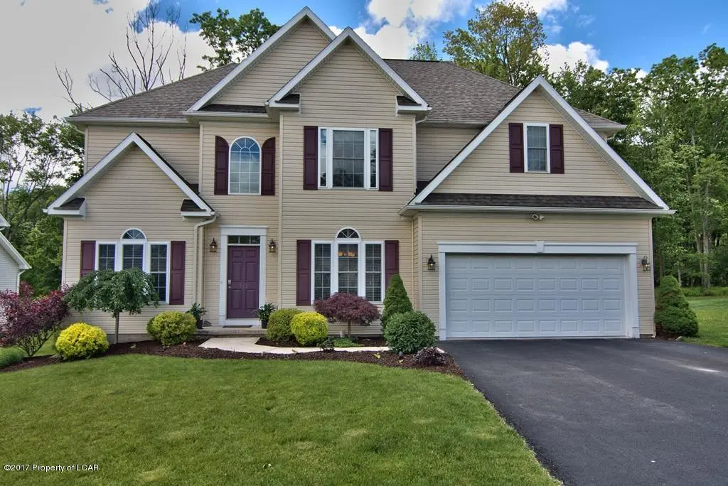 513 Ryan Way, Mountain Top in Mountain Top