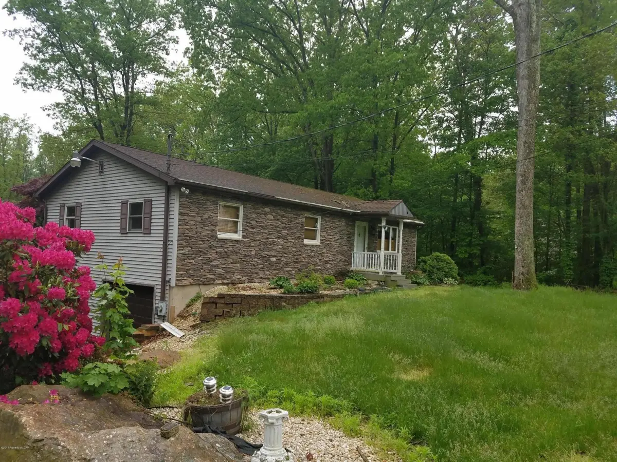 5616 Quakake Road, Weatherly in Weatherly