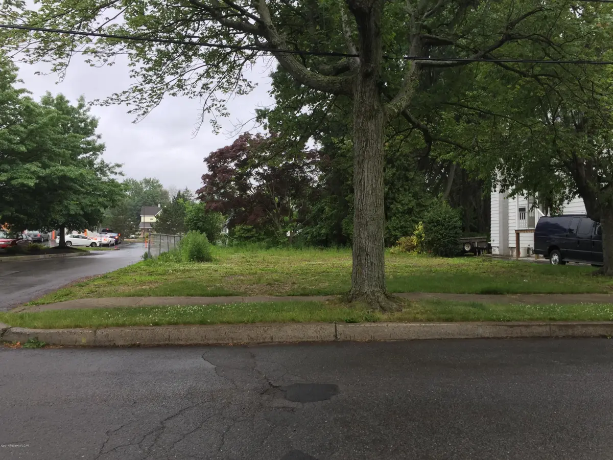 24 Yates Street, Forty Fort in Forty Fort