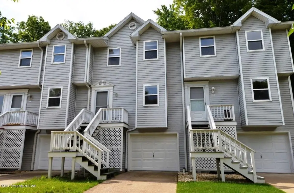 162 Red Fox Lane, Hanover Township in Hanover Township