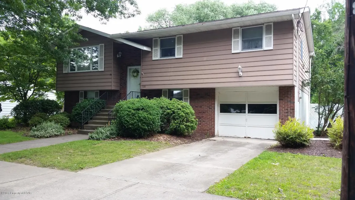 108 Crescent Ave., Wilkes-Barre in Wilkes-Barre