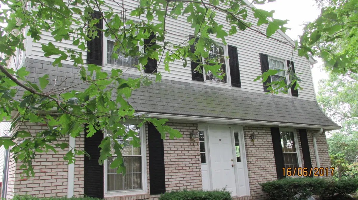209 Haverford Drive, Wilkes-Barre in Wilkes-Barre