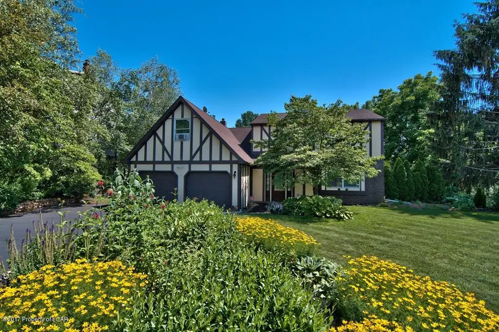 6 Walnutwood Drive, Laflin in Laflin