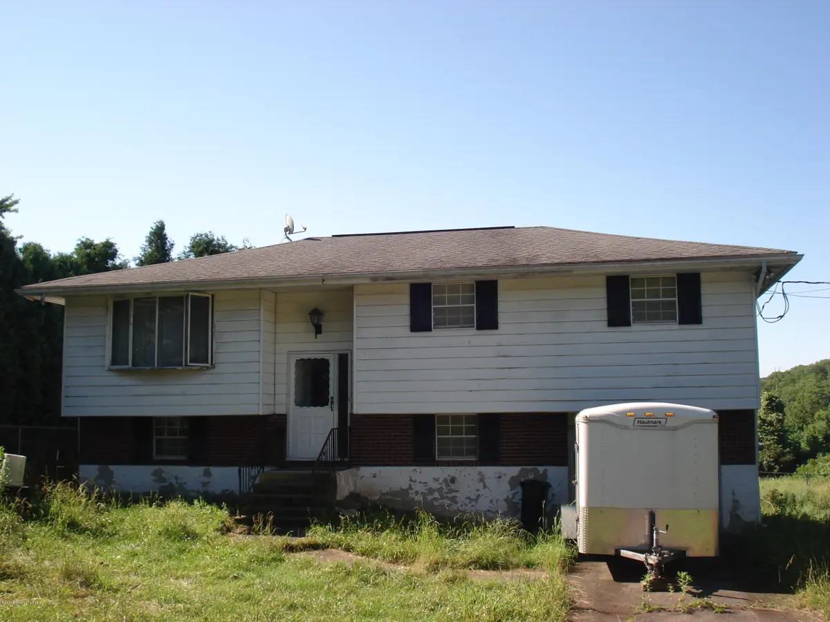 559 Culver Hill Road, Pittston in Pittston
