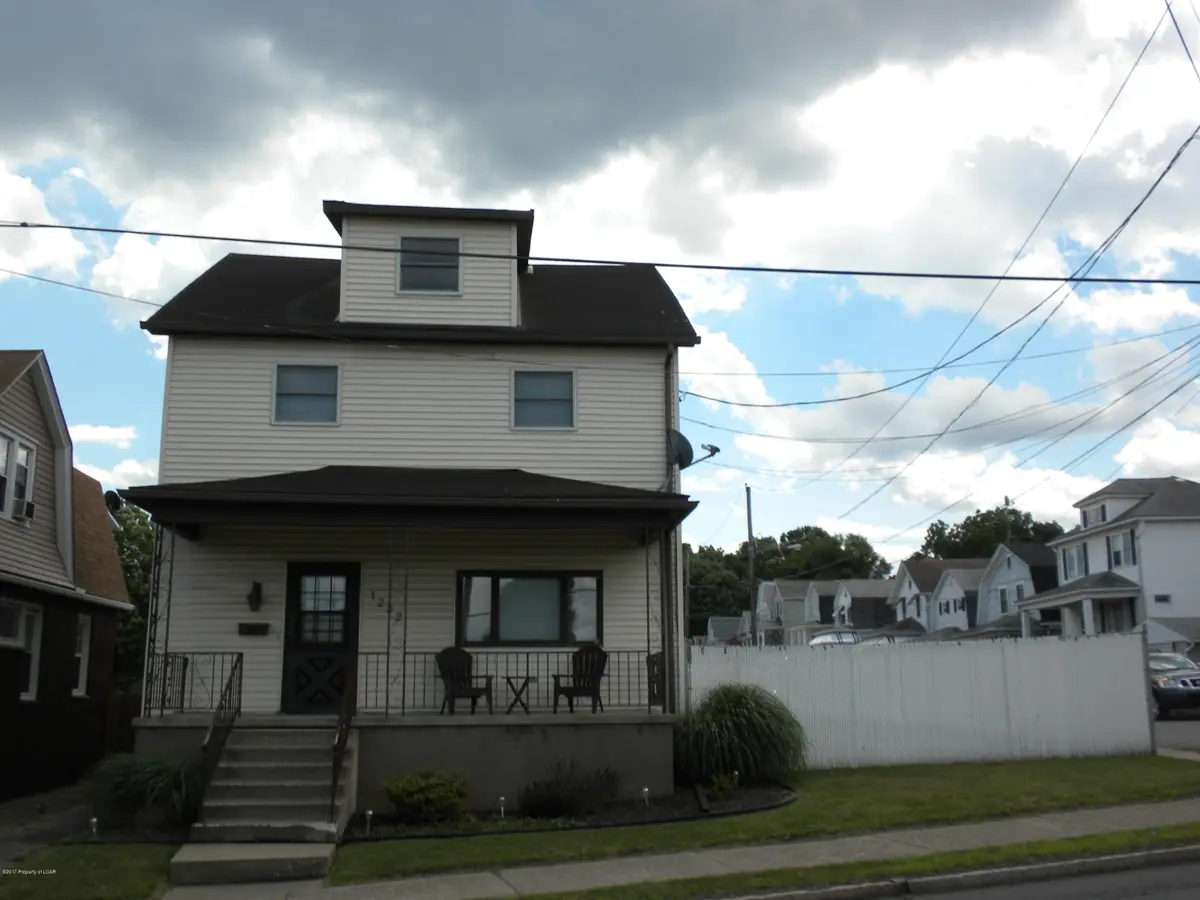 1232 S Main Street, Hanover Township in Hanover Township