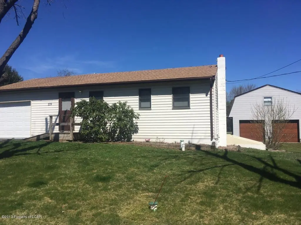 275 W Coal Miner Drive, Freeland in Freeland