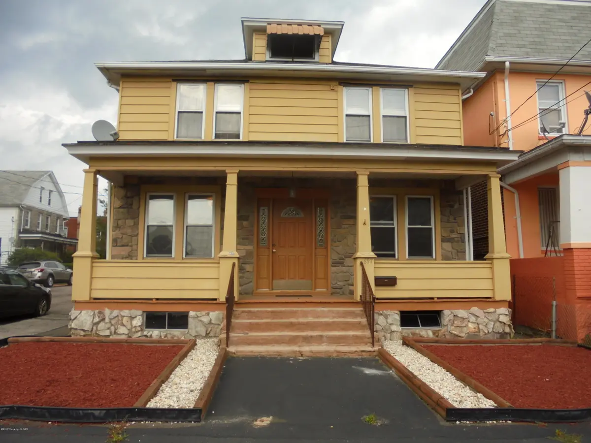697 N Laurel Street, Hazleton in Hazleton