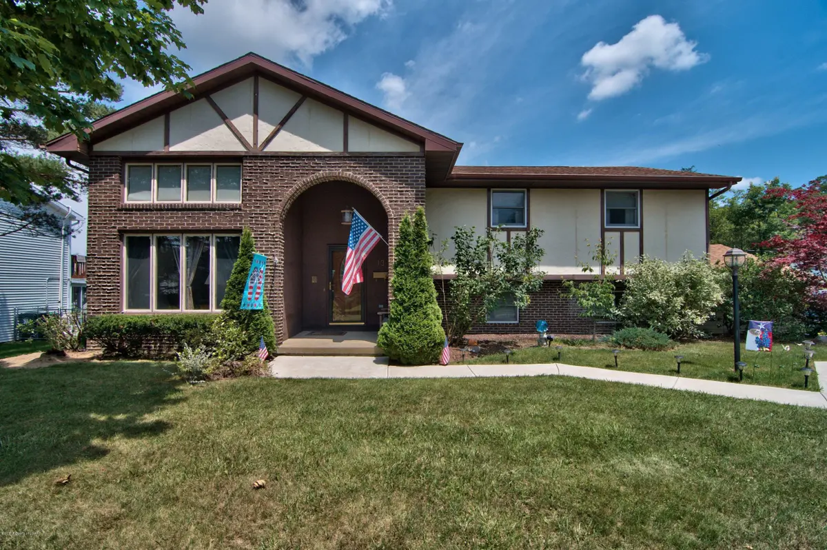 13 Park Lane E., Mountain Top in Mountain Top