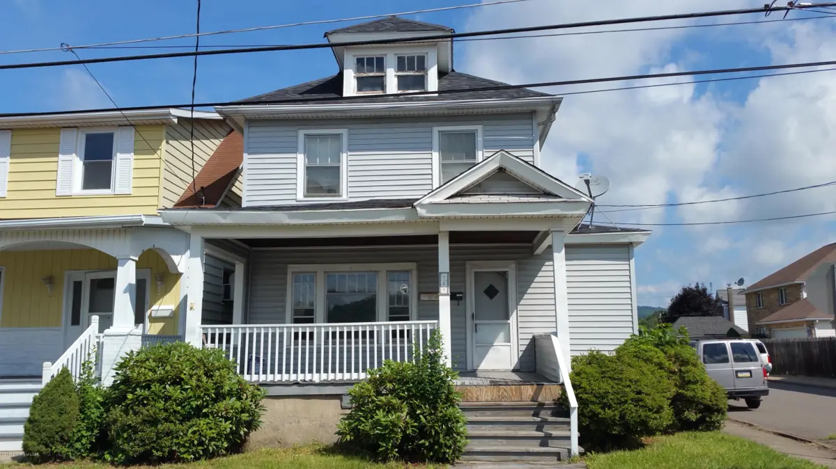 121 Lyndwood Avenue, Hanover Township in Hanover Township
