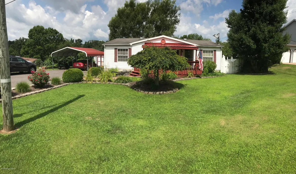 230 Terrace Avenue, Trucksville in Trucksville