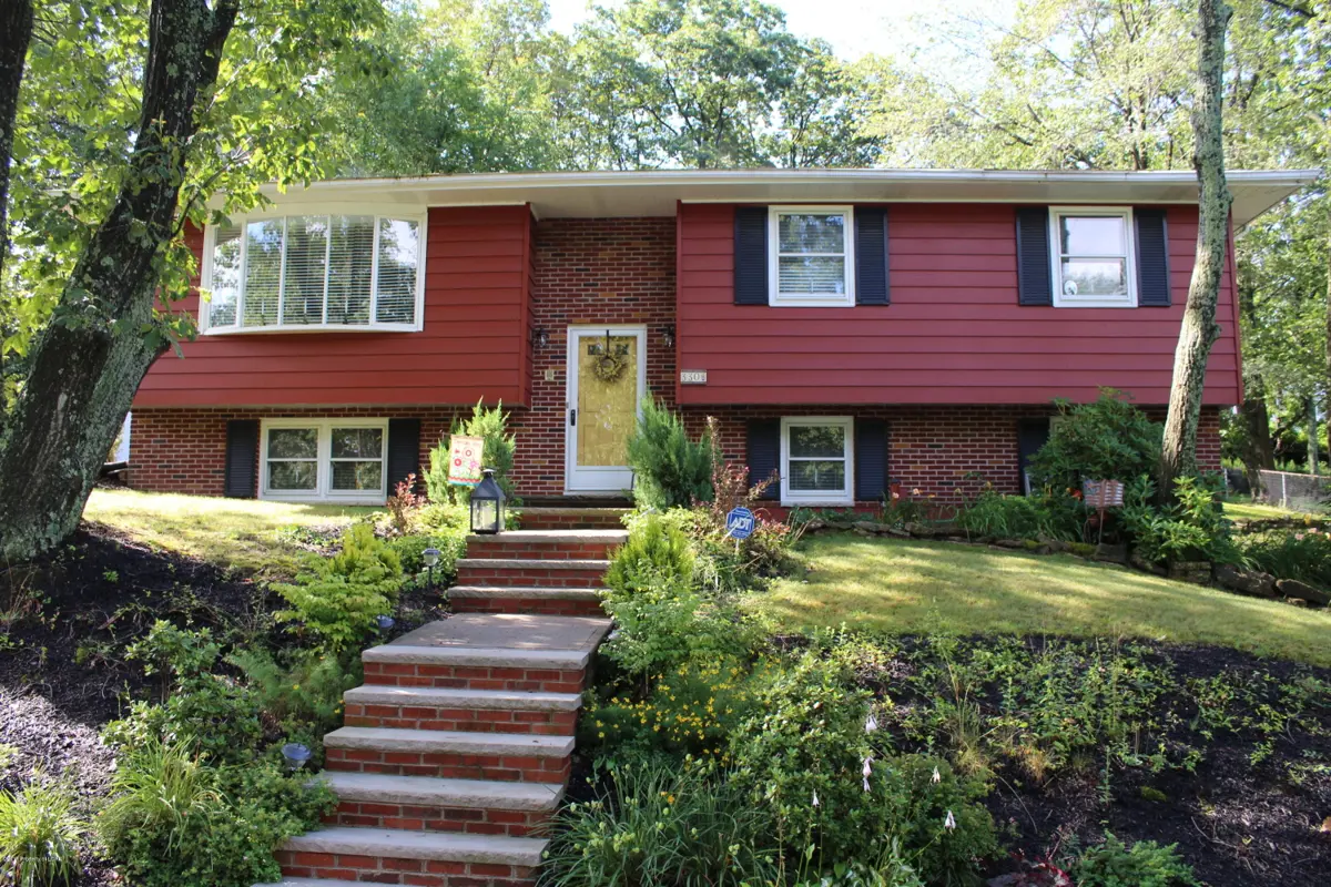 330 E 14th Street, Hazleton in Hazleton