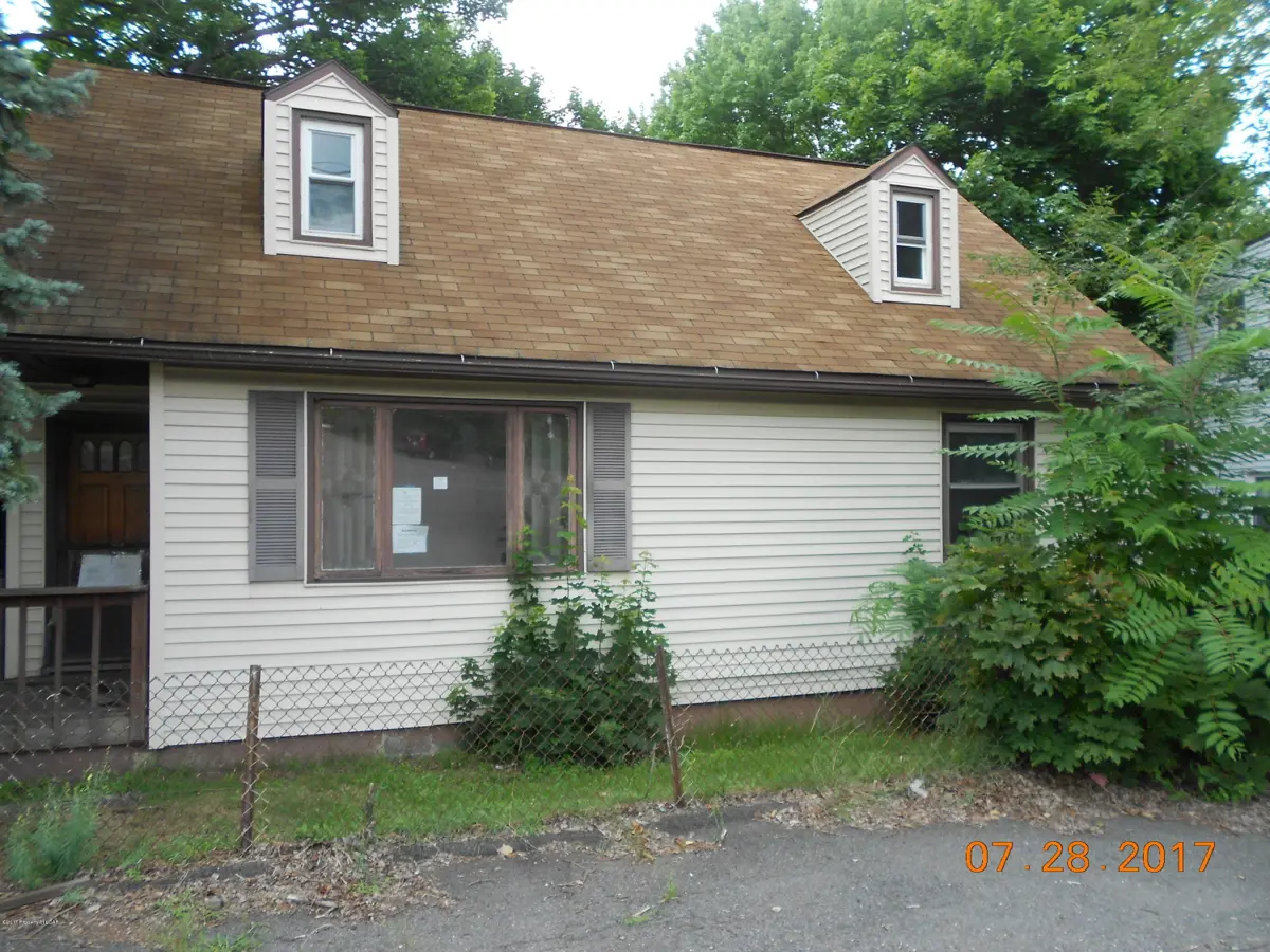 16 SLATTERY Street, Wilkes-Barre in Wilkes-Barre