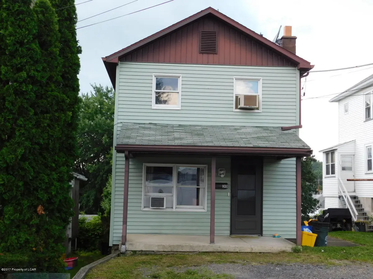 30 Hill Street, Plains in Plains