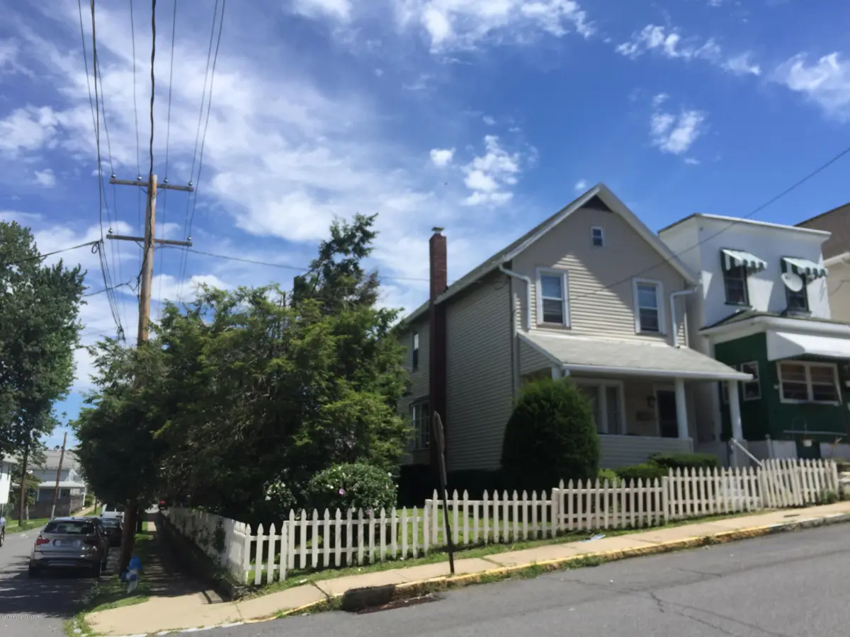 160 POPLAR Street, Wilkes-Barre in Wilkes-Barre
