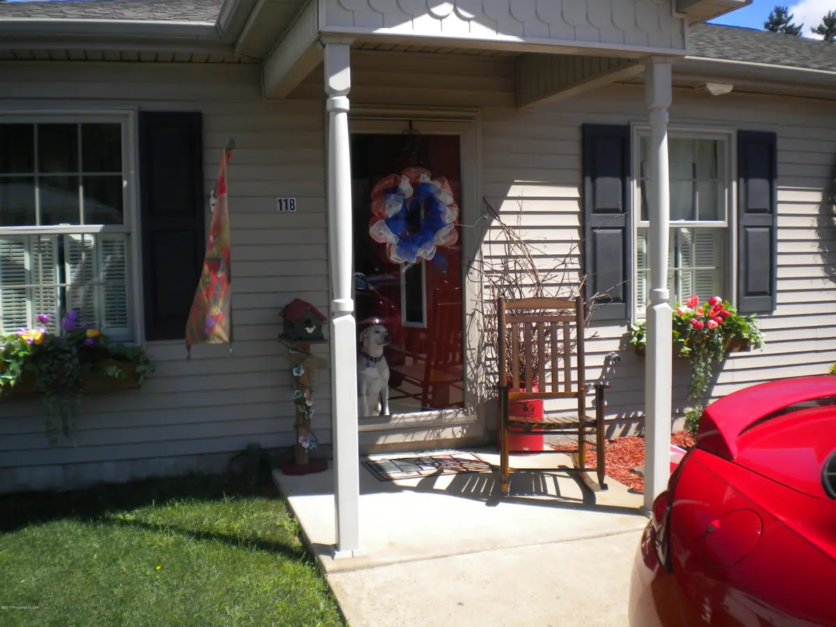 9 west cherry street, Tresckow in Tresckow