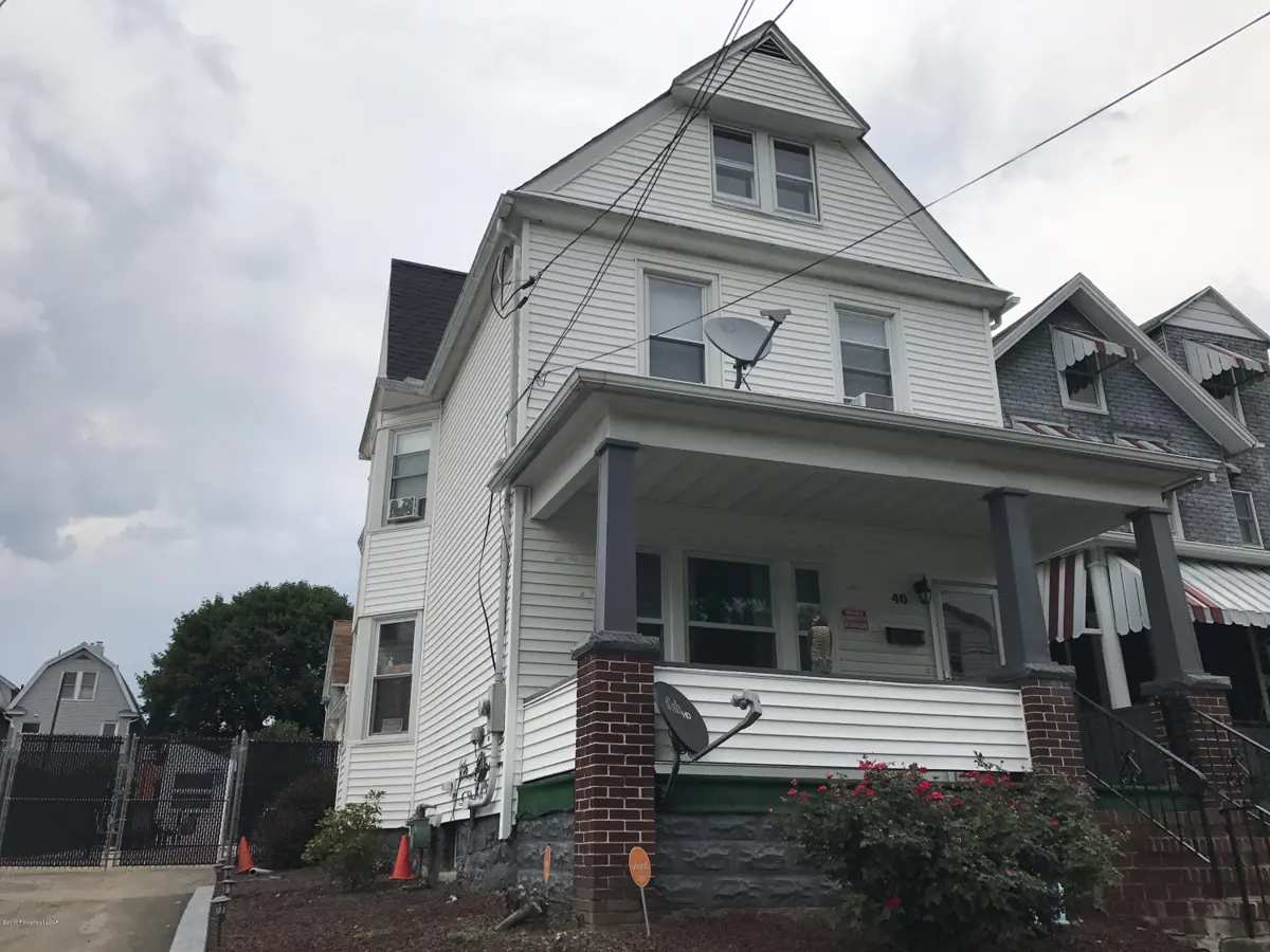 40 Poplar Street, Wilkes-Barre in Wilkes-Barre