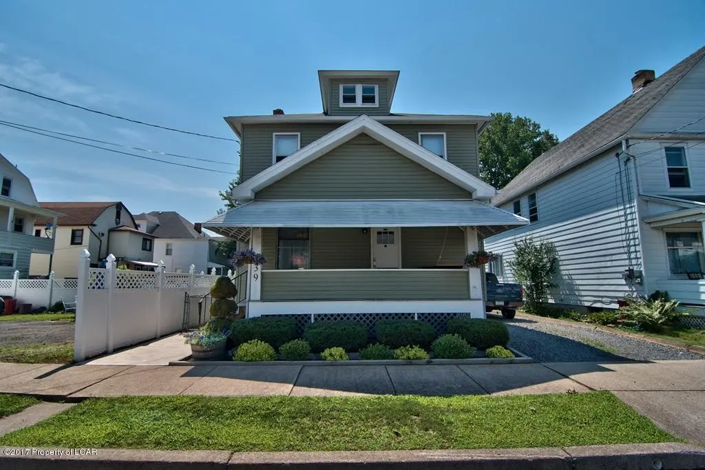 439 Schuyler Avenue, Kingston in Kingston