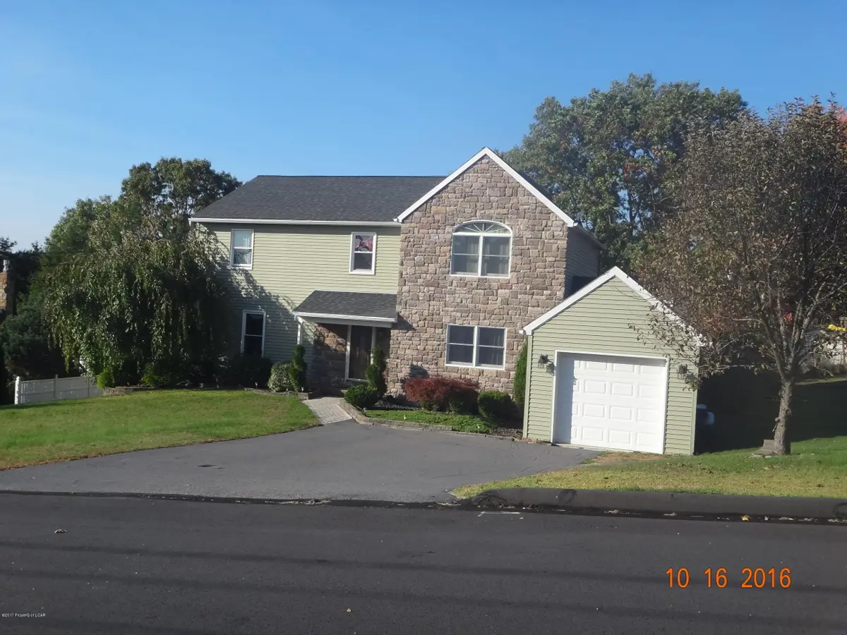 153 Maplewood Drive, Laflin in Laflin