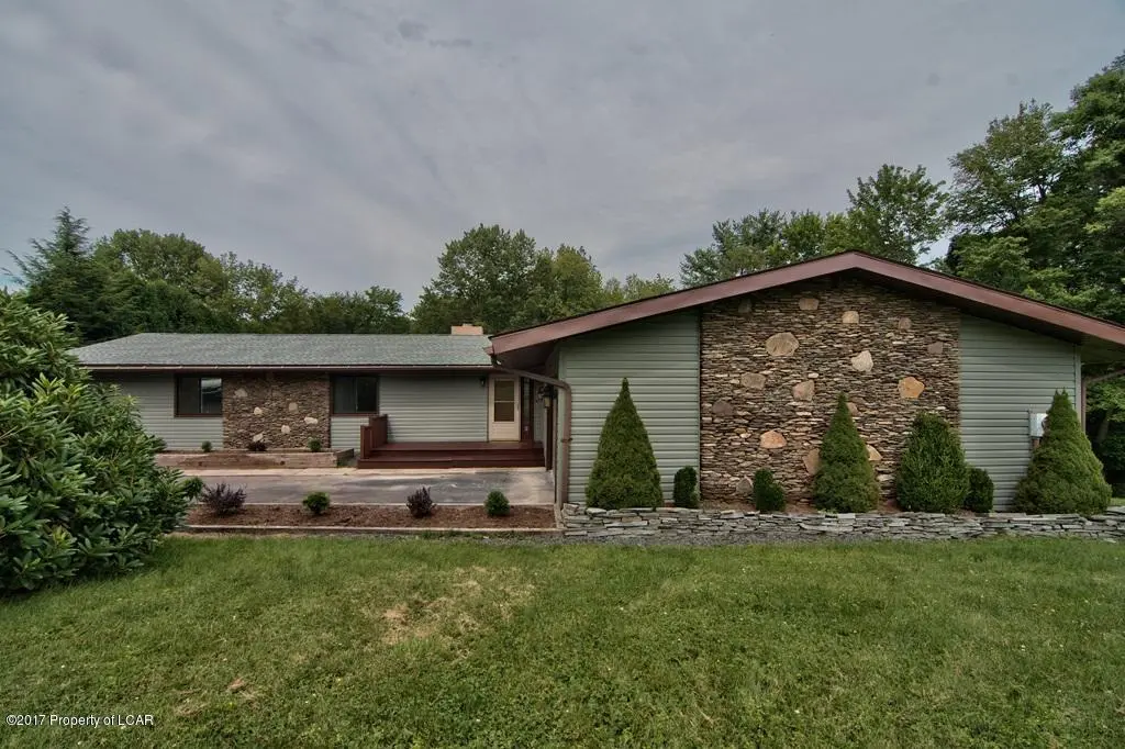 116 Blueberry Hill Road, Shavertown in Shavertown