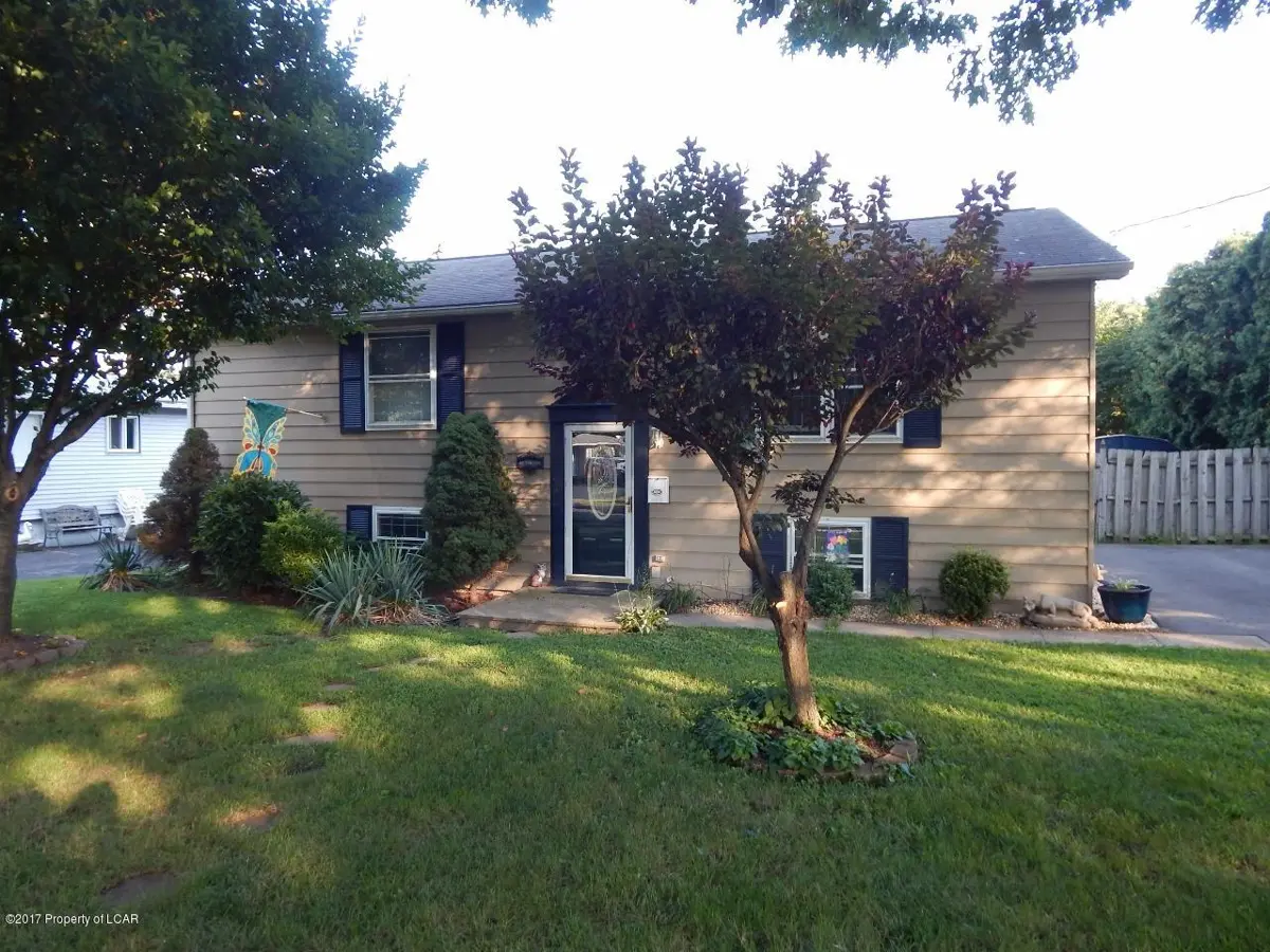 535 Hamilton Avenue, Kingston in Kingston