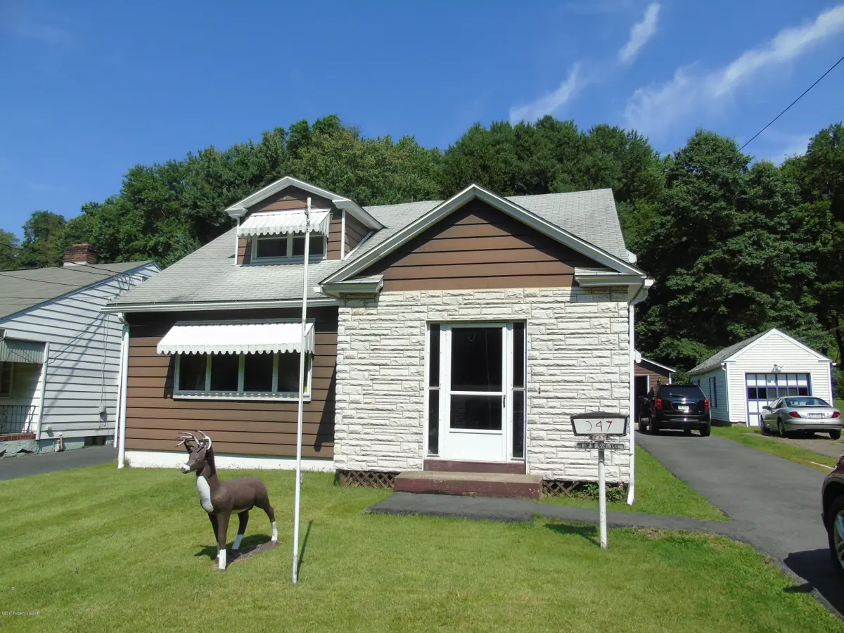 247 W Kirmar Avenue, Nanticoke in Nanticoke