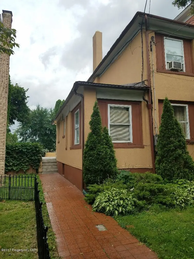 111 Old River Road, Wilkes-Barre in Wilkes-Barre