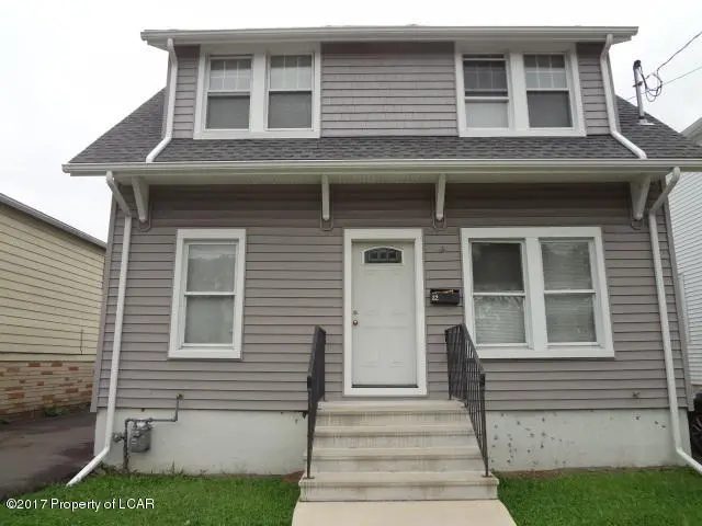 32 N Gates Avenue, Kingston in Kingston