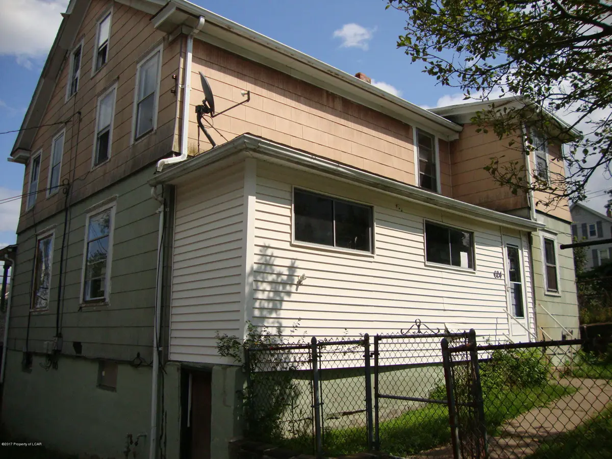 622-624 W 8th Street, Hazleton in Hazleton