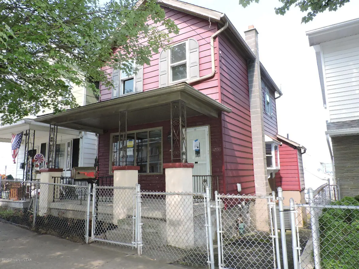 122 N Meade Street, Wilkes-Barre in Wilkes-Barre