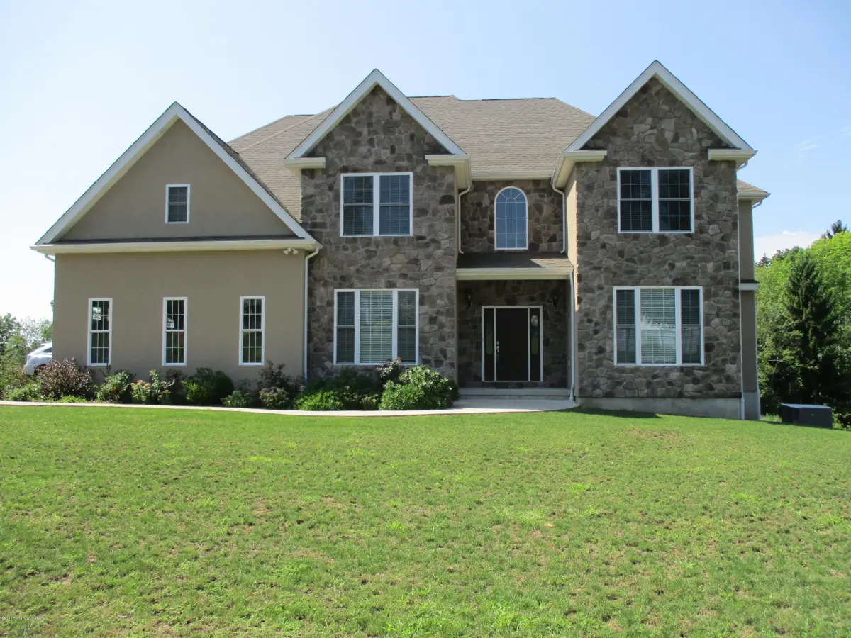 3 Windy Dr, Shavertown in Shavertown