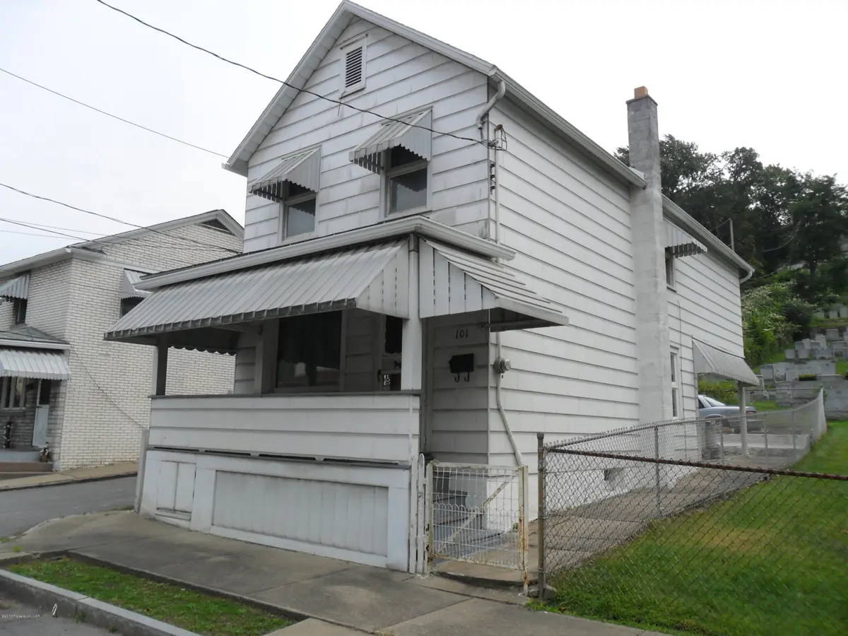 101 Darling Street, Wilkes-Barre in Wilkes-Barre
