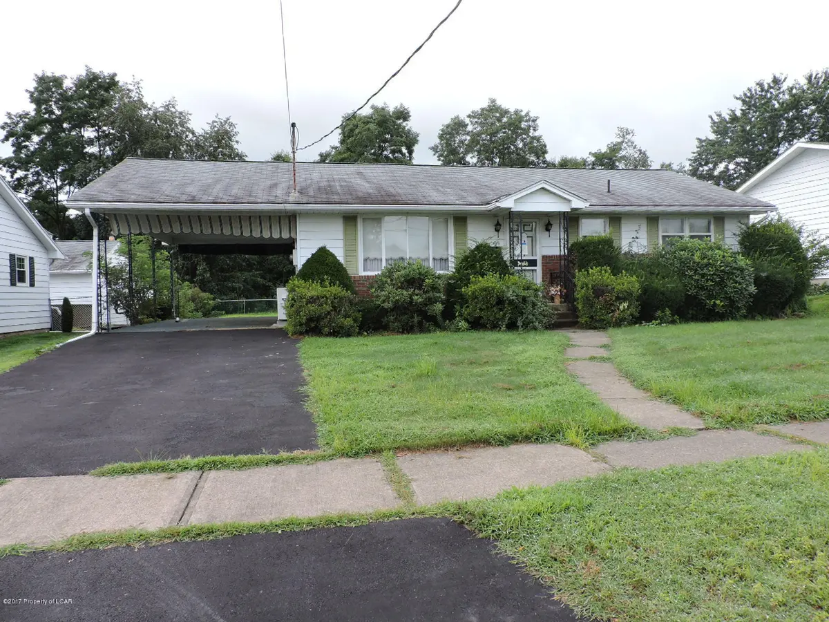 39 Birch Drive, Swoyersville in Swoyersville