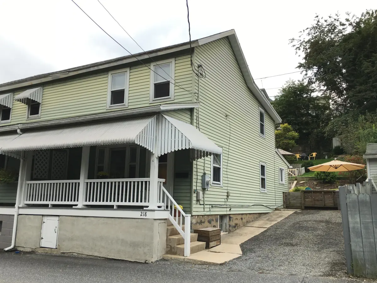 218 W Front Street, Lansford in Lansford