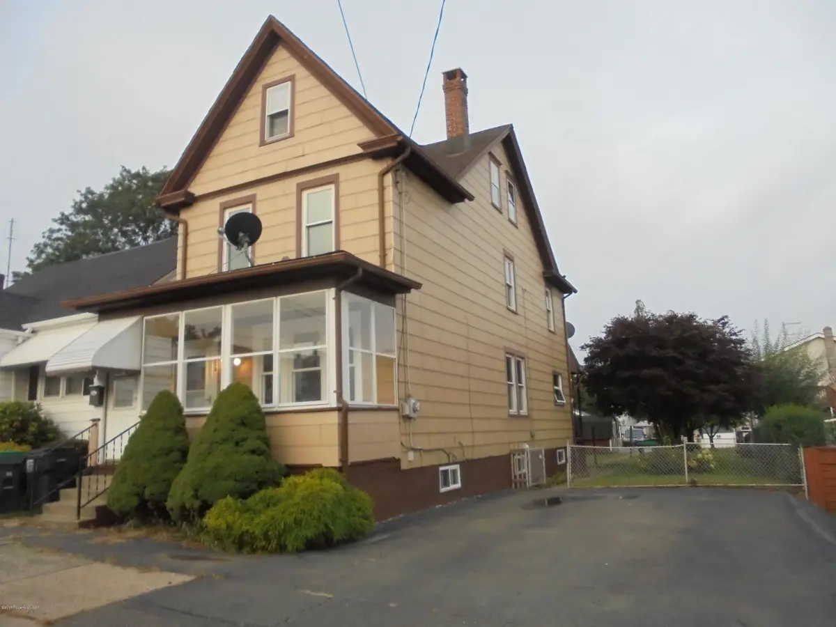 420 Putnam Street, West Hazleton in West Hazleton