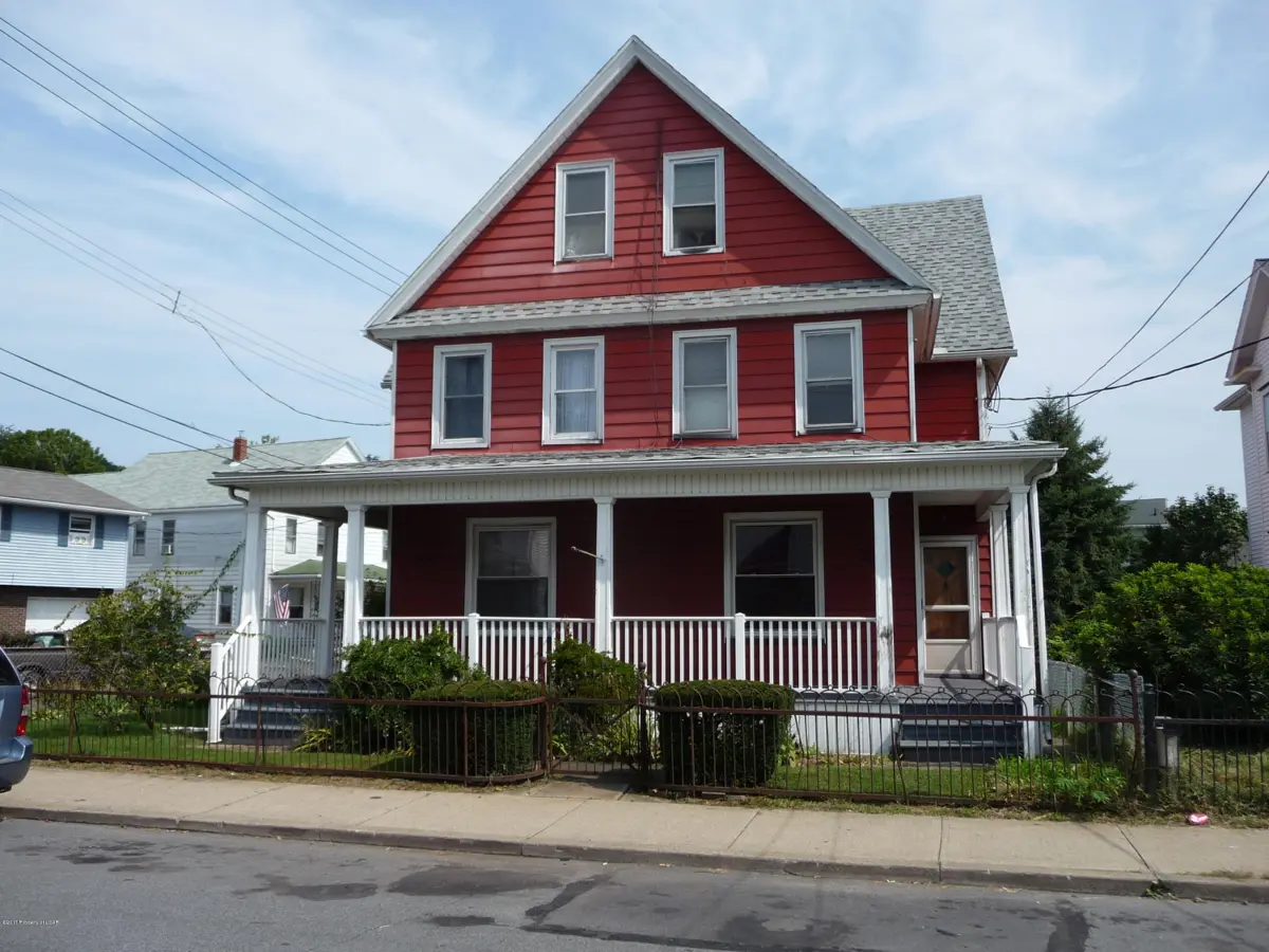 76 Center Avenue, Plymouth in Plymouth
