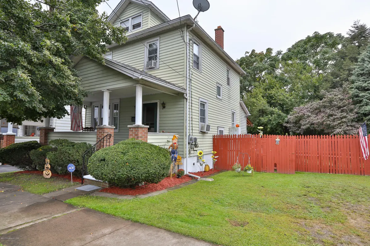 17 Freeman Street, Wilkes-Barre in Wilkes-Barre