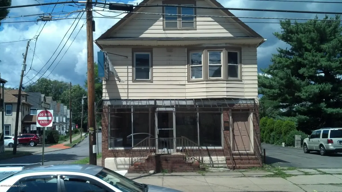 563 Carey Avenue, Wilkes-Barre in Wilkes-Barre