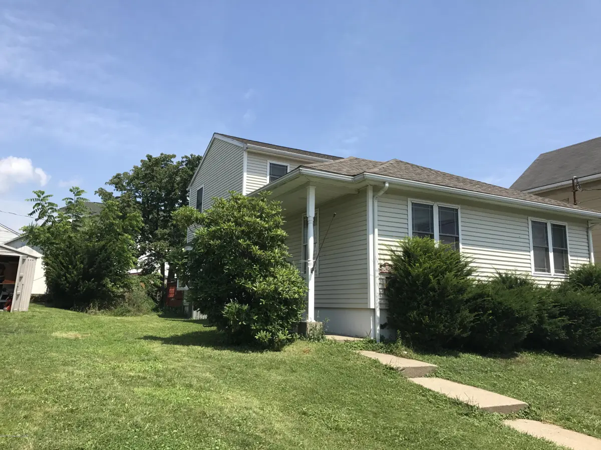 242 E Grand Street, Nanticoke in Nanticoke