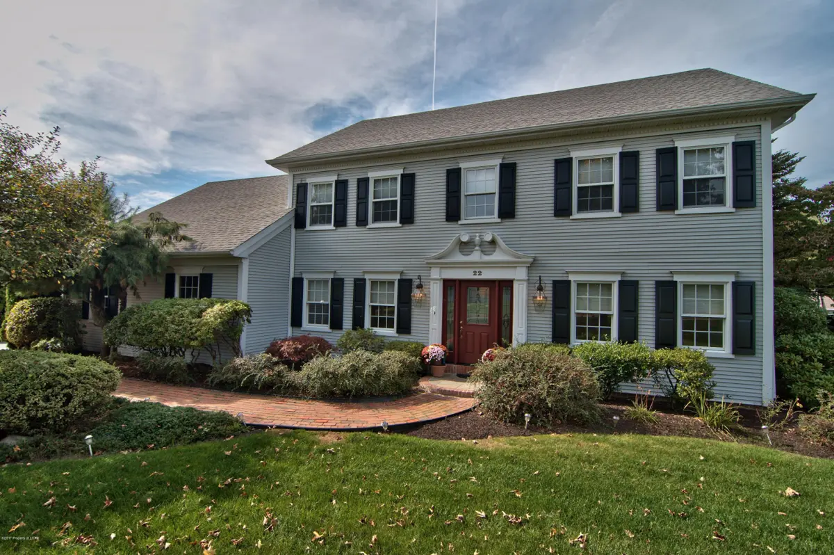 22 Genoa Lane, Shavertown in Shavertown