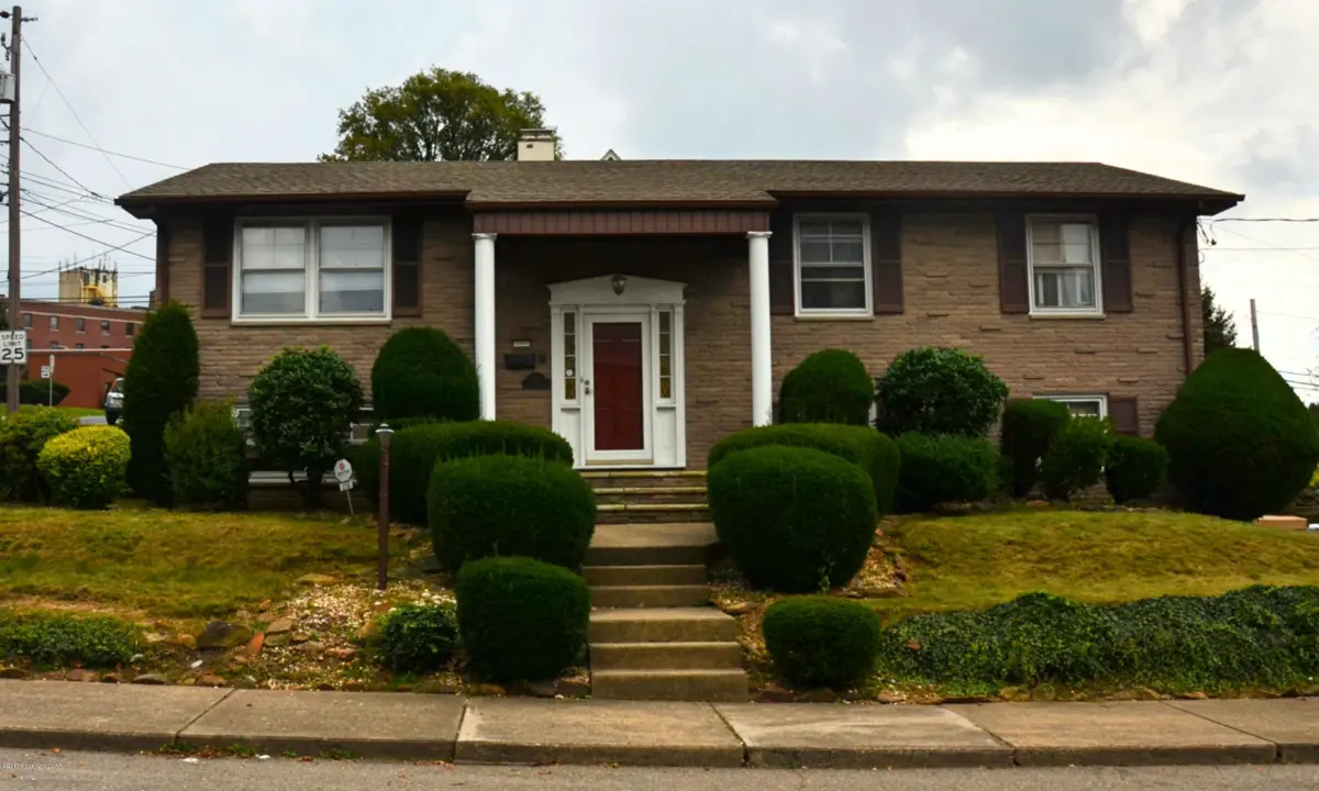 210 W 12 Street, Hazleton in Hazleton