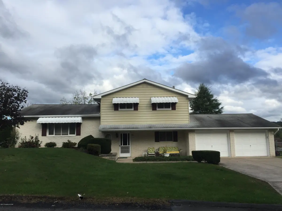 9 Springfield Ave., Hanover Township in Hanover Township