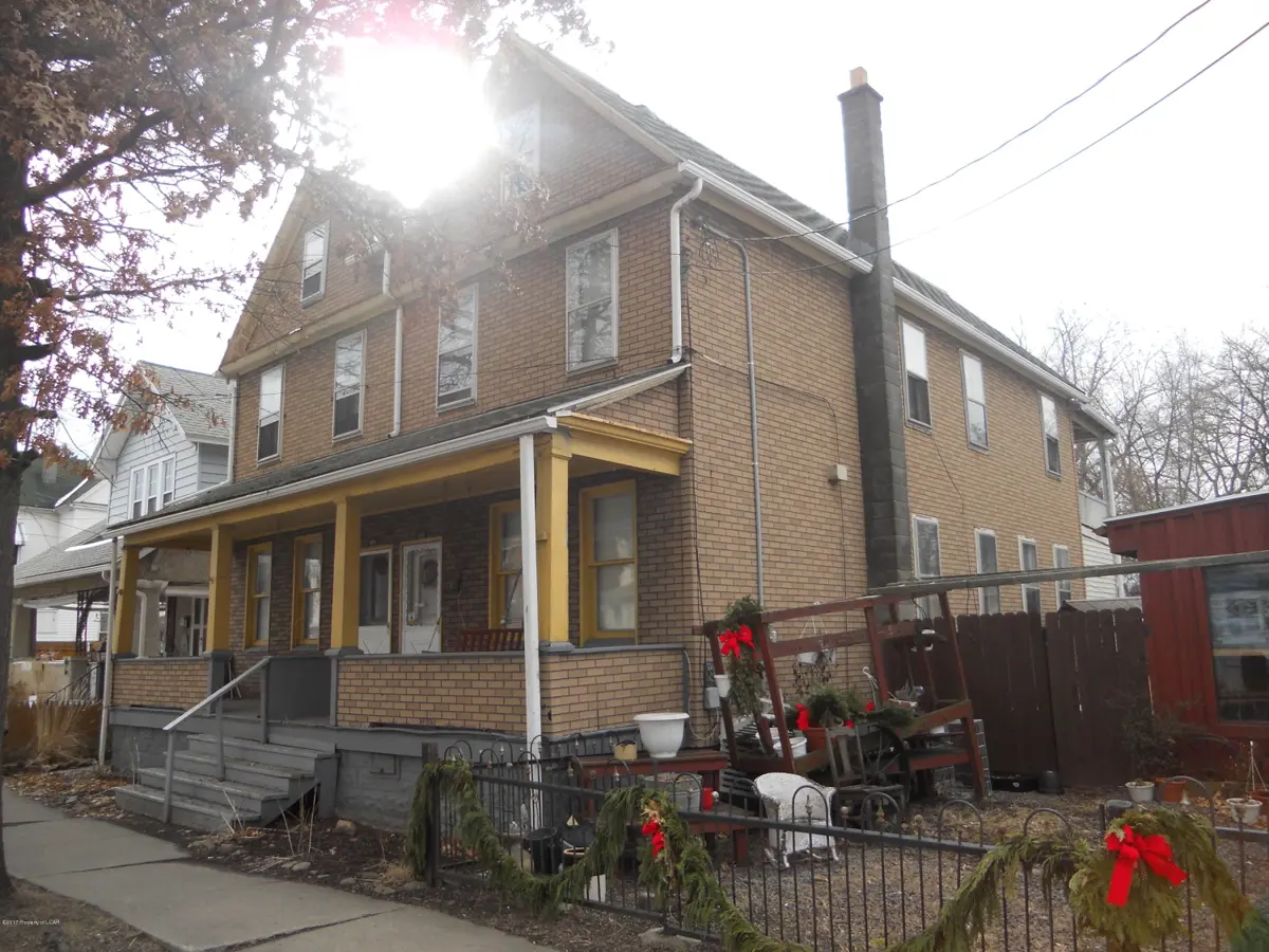 299-301 BLACKMAN Street, Wilkes-Barre in Wilkes-Barre