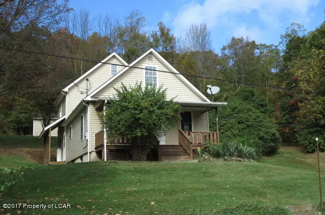 177 Saw Mill Road, Shickshinny in Shickshinny