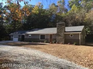 211 Post Hill Road, Falls in Falls