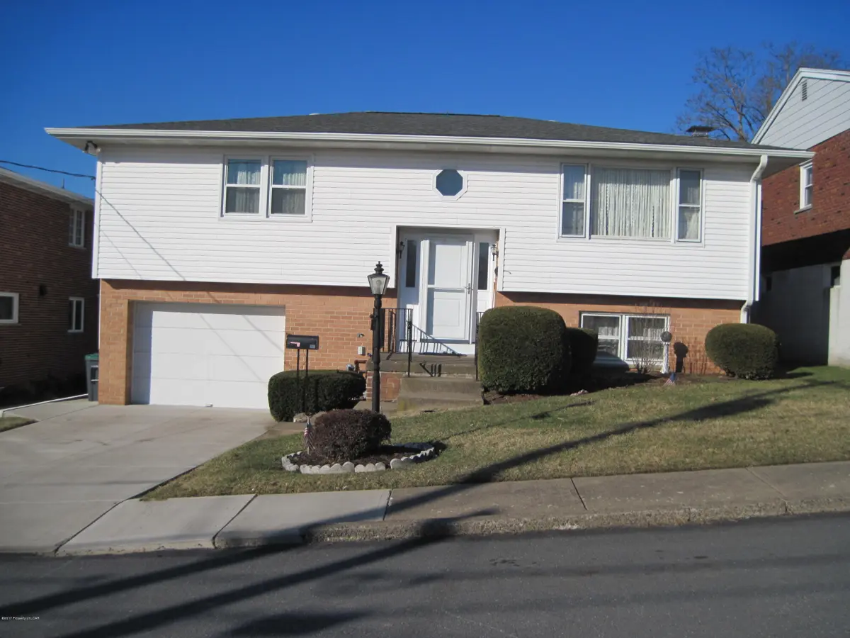 644 Pardee Street, Hazleton in Hazleton