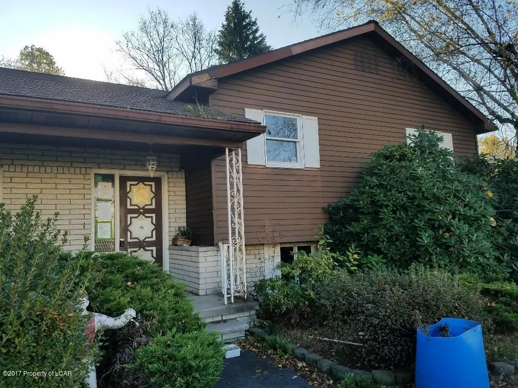 25 Sunrise Drive, Pittston in Pittston