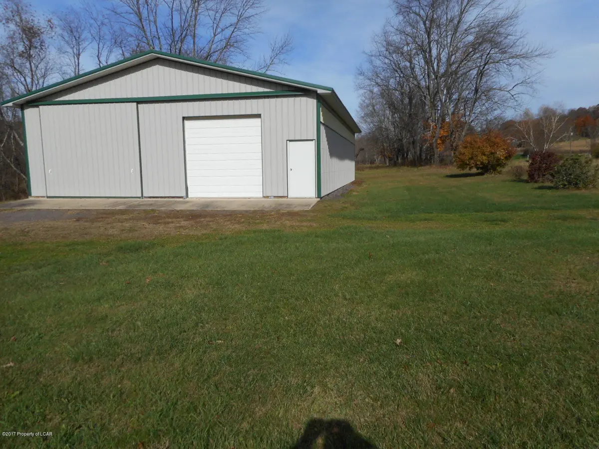455 Bloomingdale Road, Shickshinny in Shickshinny