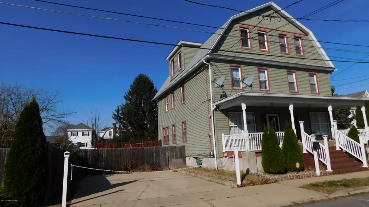 15 - 17 Buttonwood Ave., Wilkes-Barre in Wilkes-Barre