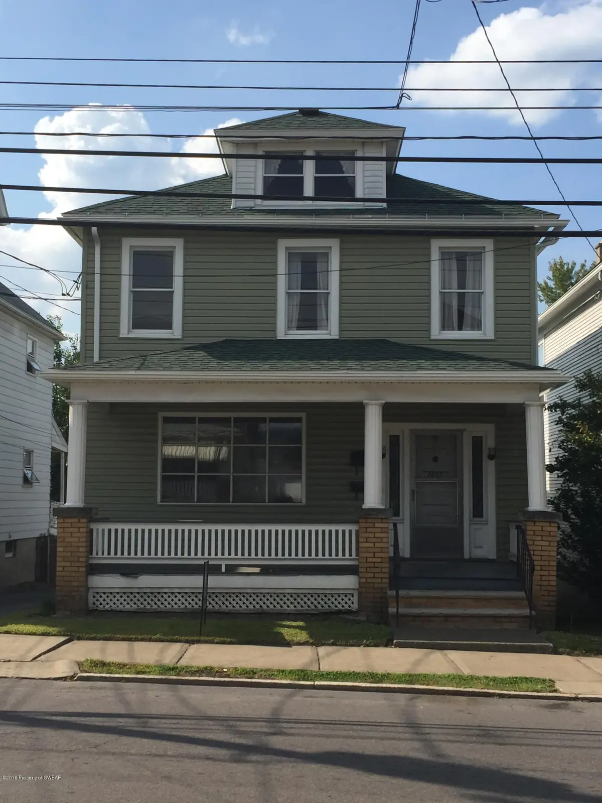 1437 S Main, Hanover Township in Hanover Township